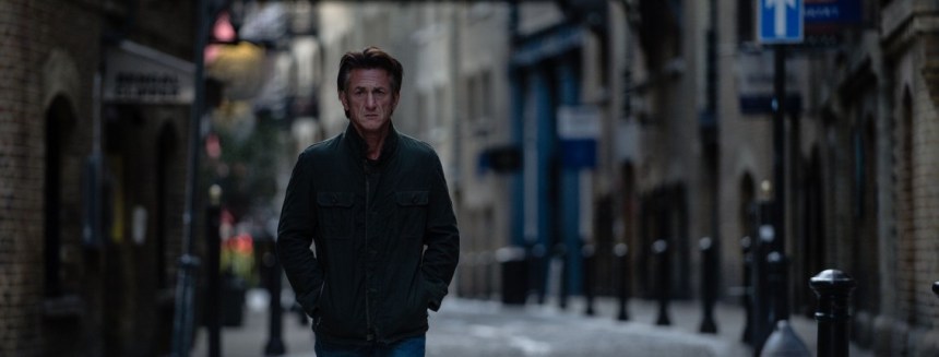 gunman_1130_430_90_s_c1